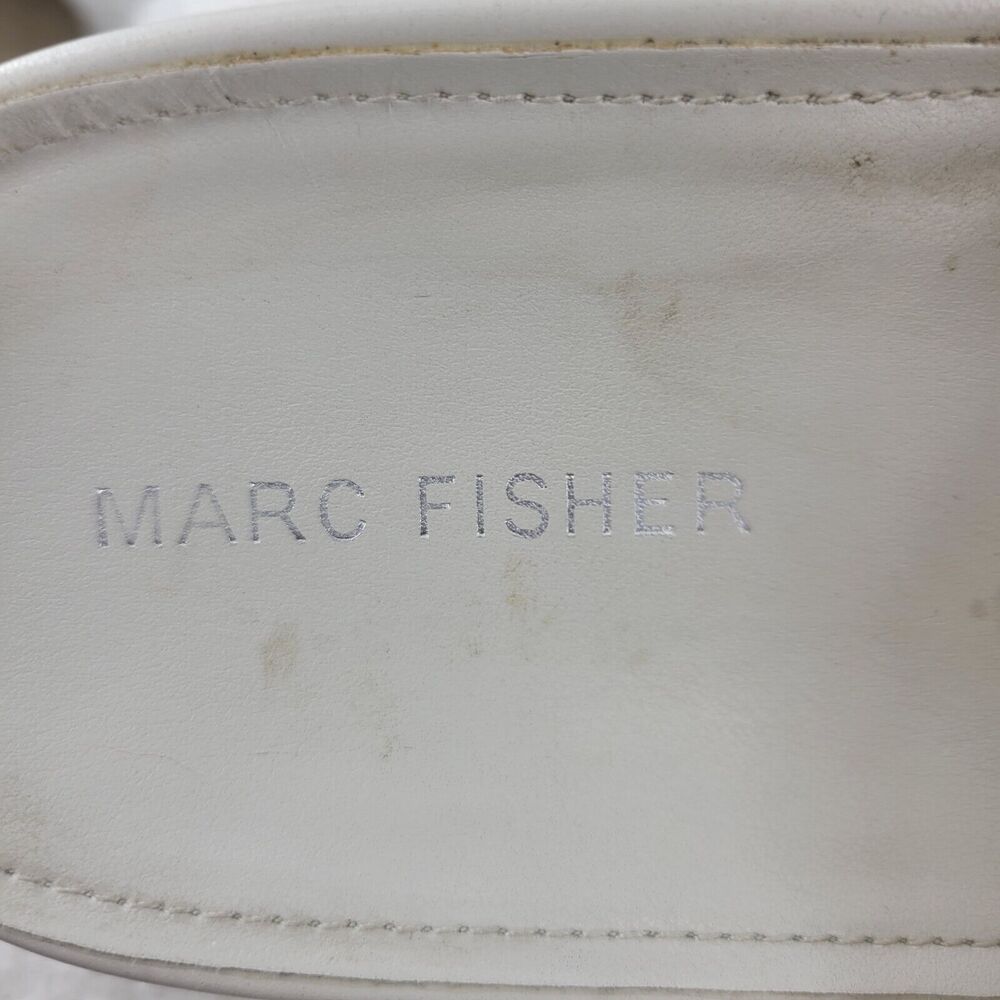 Marc Fisher Women's Kristane White Slip On Sandals Size 8 Buckles Adjustable - Picture 11 of 12